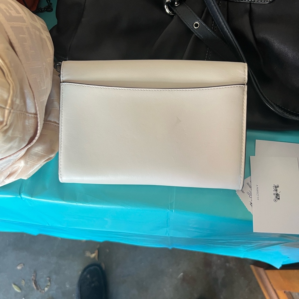 Coach Marlow Cream Clutch with Pink Floral Accents - Picture 9 of 9